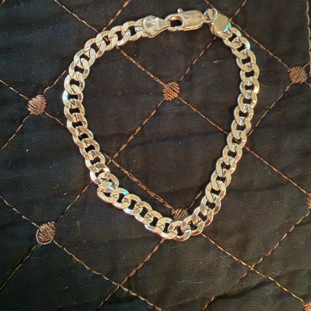 Classic Silver Chain Bracelet